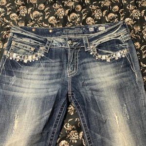 Miss me cuff capri jeans